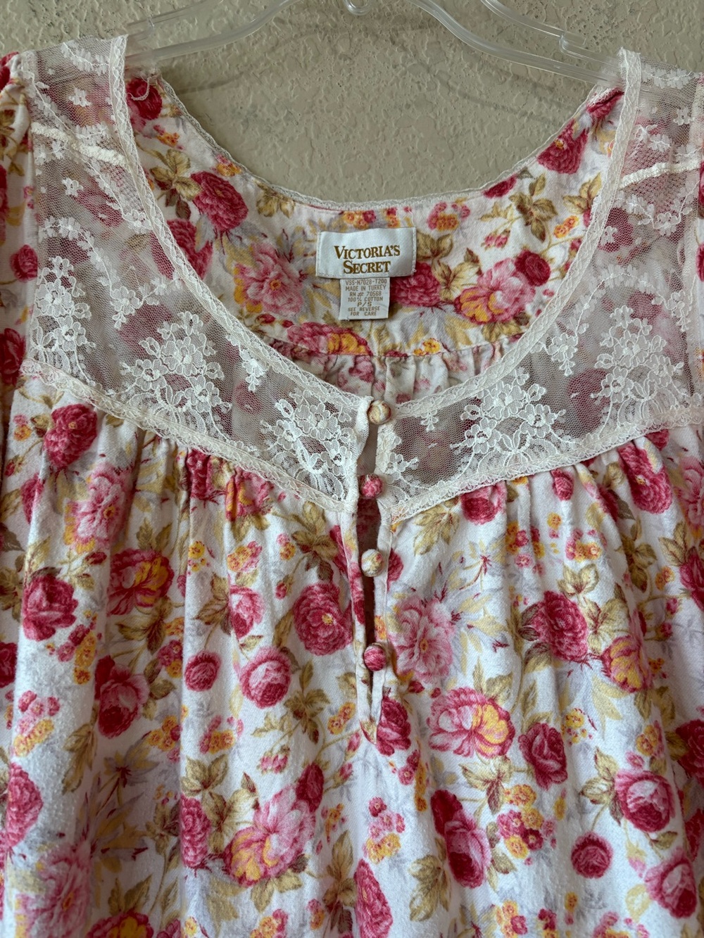 Victoria's Secret Vintage Gold Label Floral Lace Nightgown P/S - Picture 5 of 9